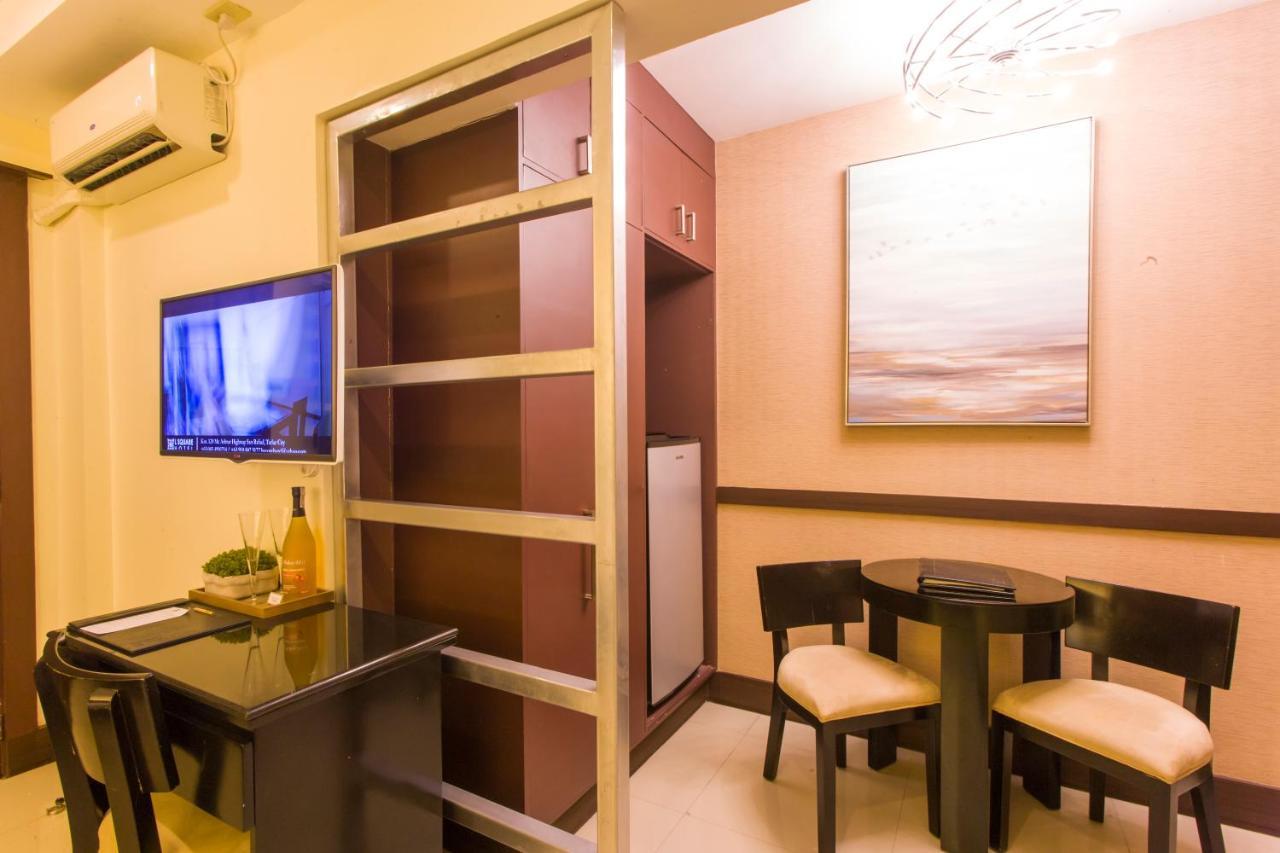 L Square Hotel Tarlac City Extérieur photo